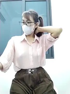 Snapshot of Mai_phuong chatting on 03/19/26, 07:12 Mai phuong online show from 03/19/26, 07:12