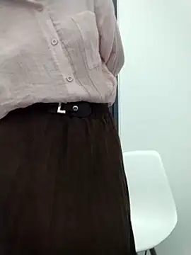 Snapshot of Mai_phuong chatting on 03/21/26, 08:19 Mai phuong online show from 03/21/26, 08:19