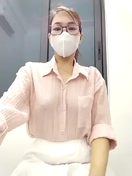 Snapshot of Mai_phuong chatting on 03/24/26, 12:59 Mai phuong online show from 03/24/26, 12:59