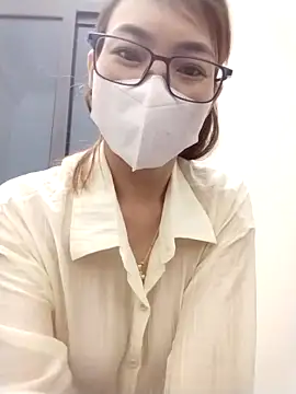 Snapshot of Mai_phuong chatting on 03/27/26, 01:22 Mai phuong online show from 03/27/26, 01:22