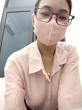 Snapshot of Mai_phuong chatting on 04/01/26, 01:28 Mai phuong online show from 04/01/26, 01:28