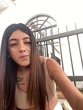 Electra Pinkk online show from 05/05/26, 02:03