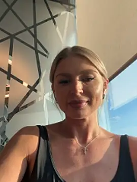 Snapshot of Jasmin-lady chatting on 03/11/26, 11:05 Jasmin-lady online show from 03/11/26, 11:05