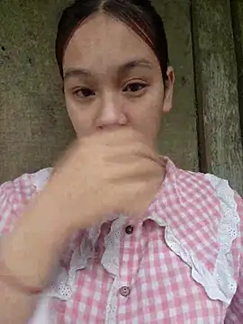 Snapshot of -Hicici- chatting on 03/23/26, 11:42 -Hicici- online show from 03/23/26, 11:42