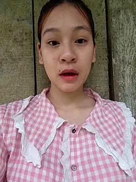 Snapshot of -Hicici- chatting on 03/28/26, 11:37 -Hicici- online show from 03/28/26, 11:37