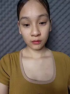 Snapshot of -Hicici- chatting on 04/04/26, 01:04 -Hicici- online show from 04/04/26, 01:04