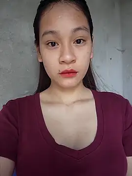 Snapshot of -Hicici- chatting on 05/31/26, 12:08 -Hicici- online show from 05/31/26, 12:08