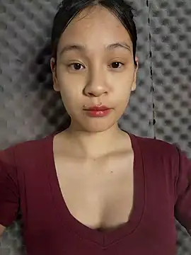 Snapshot of -Hicici- chatting on 06/26/26, 01:54 -Hicici- online show from 06/26/26, 01:54