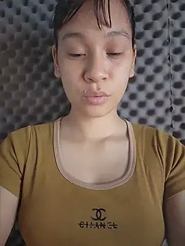 Snapshot of -Hicici- chatting on 07/23/26, 10:13 -Hicici- online show from 07/23/26, 10:13