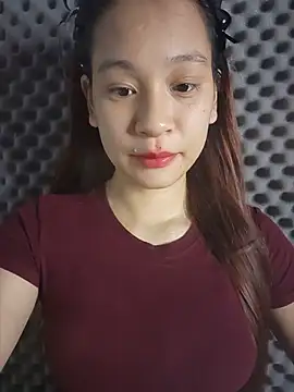 Snapshot of -Hicici- chatting on 07/31/26, 12:10 -Hicici- online show from 07/31/26, 12:10