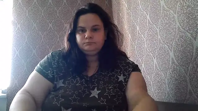 Snapshot of DollyGersonn chatting on 06/13/26, 02:48 DollyGersonn online show from 06/13/26, 02:48
