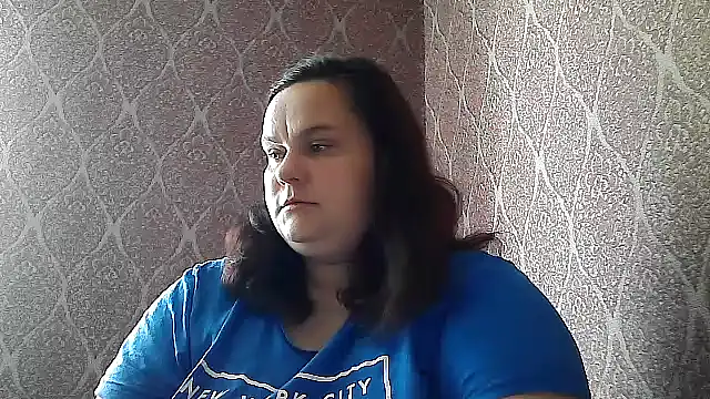 Snapshot of DollyGersonn chatting on 06/18/26, 06:02 DollyGersonn online show from 06/18/26, 06:02