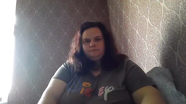 Snapshot of DollyGersonn chatting on 06/21/26, 04:15 DollyGersonn online show from 06/21/26, 04:15