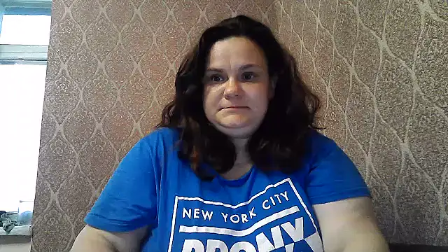 Snapshot of DollyGersonn chatting on 06/23/26, 06:39 DollyGersonn online show from 06/23/26, 06:39