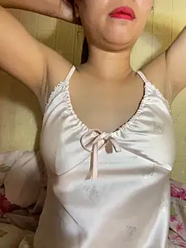 Snapshot of IORio_006 chatting on 04/02/26, 08:56 IORio 006 online show from 04/02/26, 08:56