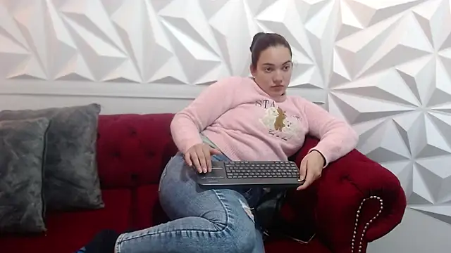 Snapshot of rose_0480 chatting on 03/17/26, 03:15 rose 0480 online show from 03/17/26, 03:15