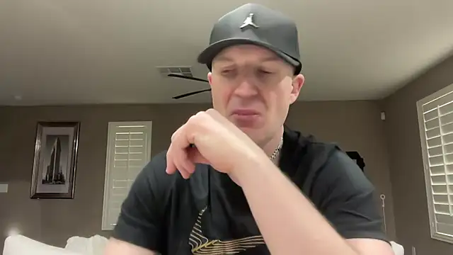 Snapshot of Naughty_Ken_Barbie-69 chatting on 04/12/26, 10:59 Naughty Ken Barbie-69 online show from 04/12/26, 10:59