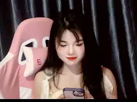 Snapshot of Cum-withyou chatting on 03/12/26, 03:45 Cum-withyou online show from 03/12/26, 03:45