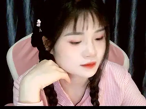 Snapshot of Cum-withyou chatting on 03/19/26, 03:32 Cum-withyou online show from 03/19/26, 03:32