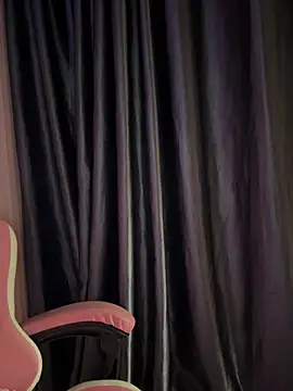 Snapshot of Cum-withyou chatting on 04/04/26, 05:27 Cum-withyou online show from 04/04/26, 05:27