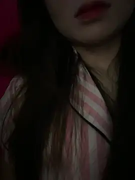 Snapshot of Cum-withyou chatting on 04/18/26, 08:42 Cum-withyou online show from 04/18/26, 08:42