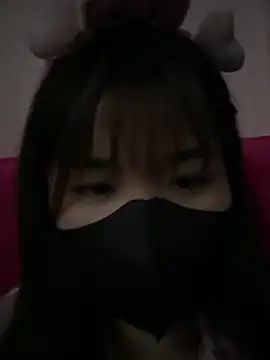 Snapshot of Cum-withyou chatting on 04/23/26, 05:04 Cum-withyou online show from 04/23/26, 05:04