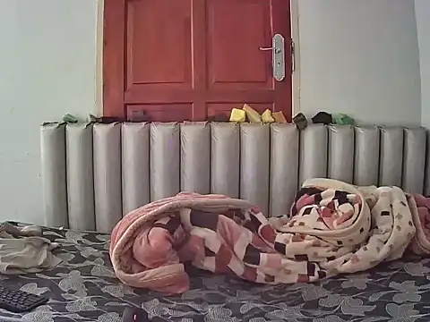 Snapshot of JoycyQueen chatting on 03/27/26, 08:59 JoycyQueen online show from 03/27/26, 08:59