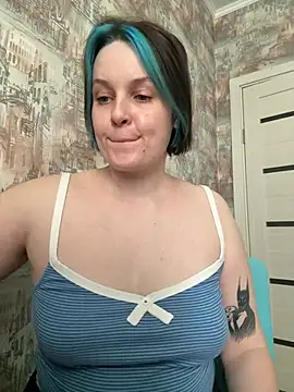 Snapshot of HubbaBaby chatting on 04/10/26, 12:54 HubbaBaby online show from 04/10/26, 12:54