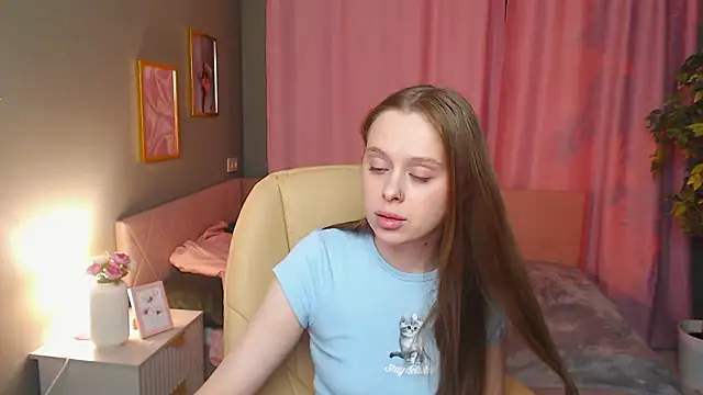 Snapshot of Megg_Ryan chatting on 03/23/26, 02:10 Megg Ryan online show from 03/23/26, 02:10