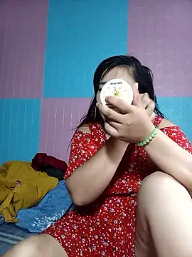 Snapshot of Irene-01 chatting on 04/19/26, 03:17 Irene-01 online show from 04/19/26, 03:17