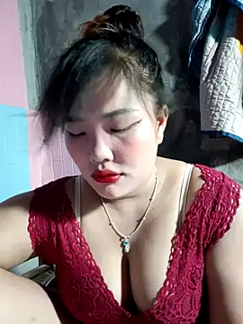Snapshot of Irene-01 chatting on 06/28/26, 03:18 Irene-01 online show from 06/28/26, 03:18