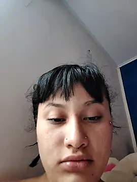 Snapshot of brunne_eva chatting on 04/14/26, 06:14 brunne eva online show from 04/14/26, 06:14