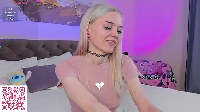 Snapshot of Mimi_angels chatting on 04/21/26, 01:42 Mimi angels online show from 04/21/26, 01:42