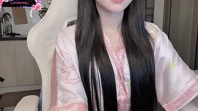 Snapshot of Ngan-Baby chatting on 03/25/26, 03:12 Ngan-Baby online show from 03/25/26, 03:12
