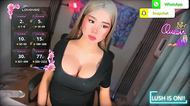 xBigSurpriseLorainex online show from 05/17/26, 05:20