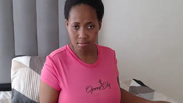 Snapshot of Tasha_xxx chatting on 04/03/26, 12:14 Tasha xxx online show from 04/03/26, 12:14