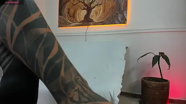 Snapshot of melody_ft_jesus chatting on 03/20/26, 01:16 melody ft jesus online show from 03/20/26, 01:16