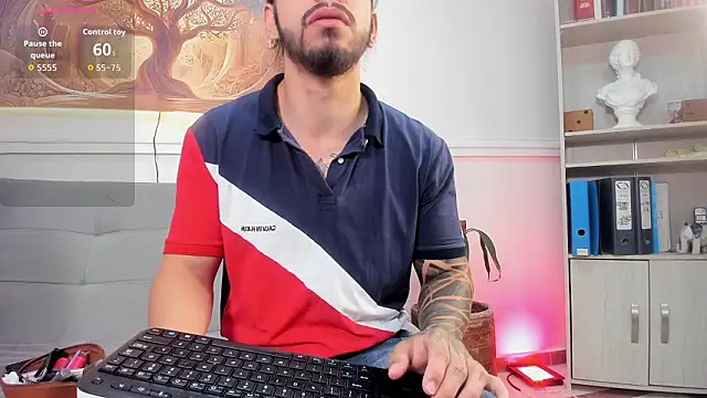 Snapshot of melody_ft_jesus chatting on 03/28/26, 12:38 melody ft jesus online show from 03/28/26, 12:38