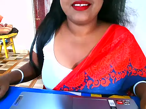 Snapshot of IamRiva chatting on 03/21/26, 11:37 IamRiva online show from 03/21/26, 11:37