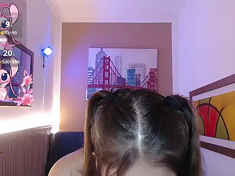 Snapshot of Moonna_linnda chatting on 04/09/26, 01:49 Moonna linnda online show from 04/09/26, 01:49