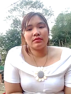 Snapshot of YAONIKUTE chatting on 04/05/26, 10:56 YAONIKUTE online show from 04/05/26, 10:56