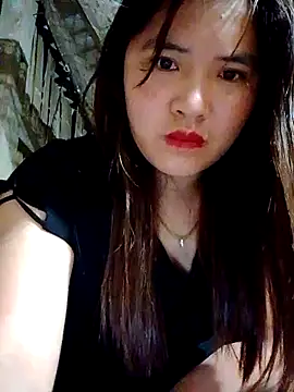 Snapshot of YAONIKUTE chatting on 04/18/26, 10:10 YAONIKUTE online show from 04/18/26, 10:10