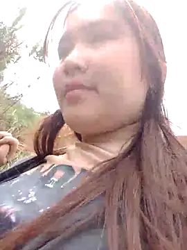 Snapshot of YAONIKUTE chatting on 04/21/26, 03:35 YAONIKUTE online show from 04/21/26, 03:35