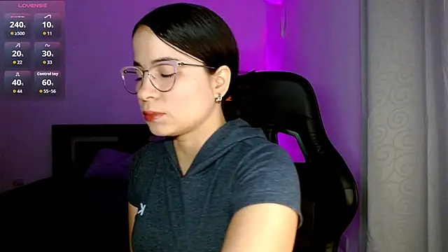 JenyRose online show from 04/24/26, 06:43