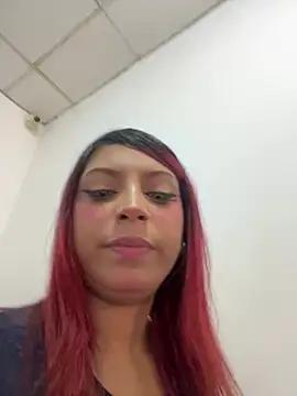 Snapshot of GiaRedd chatting on 08/05/26, 01:36 GiaRedd online show from 08/05/26, 01:36