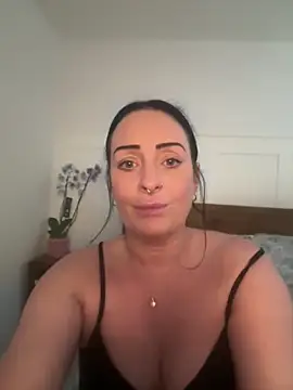 Snapshot of Freya-lane chatting on 03/16/26, 12:20 Freya-lane online show from 03/16/26, 12:20