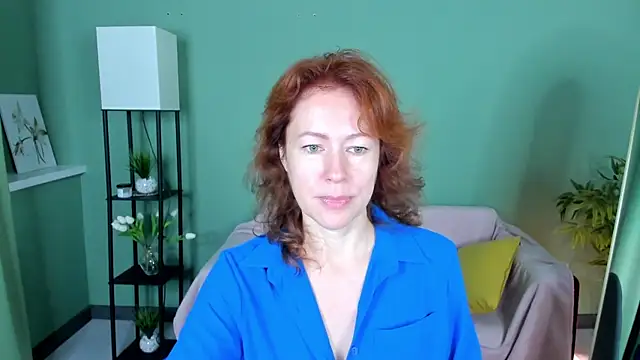 Snapshot of LeticiaRomano chatting on 07/15/26, 04:07 LeticiaRomano online show from 07/15/26, 04:07