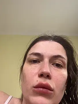 Snapshot of Cutee_Erika chatting on 04/23/26, 11:09 Cutee Erika online show from 04/23/26, 11:09