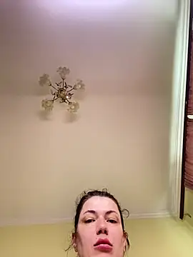 Snapshot of Cutee_Erika chatting on 06/07/26, 10:52 Cutee Erika online show from 06/07/26, 10:52