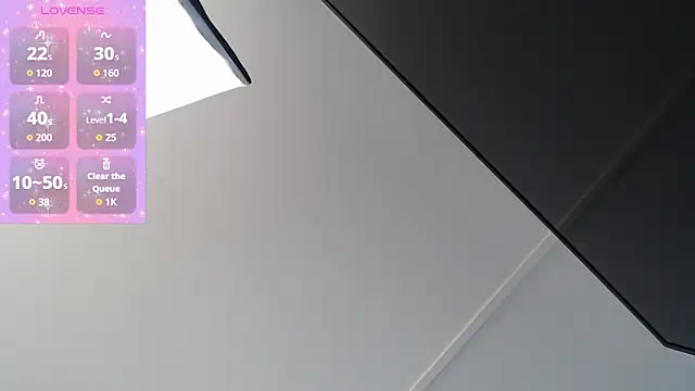 Snapshot of bonniebennett69 chatting on 03/11/26, 04:46 bonniebennett69 online show from 03/11/26, 04:46